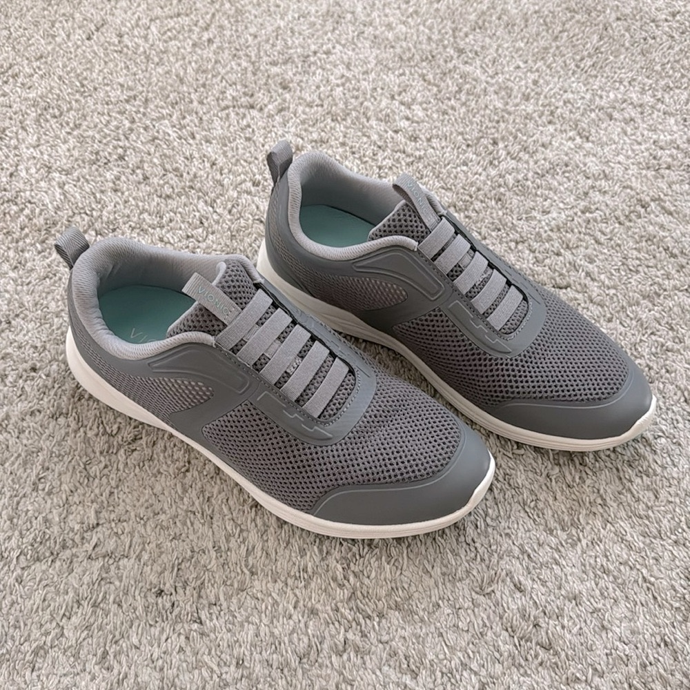 Vionic Reign Shoe